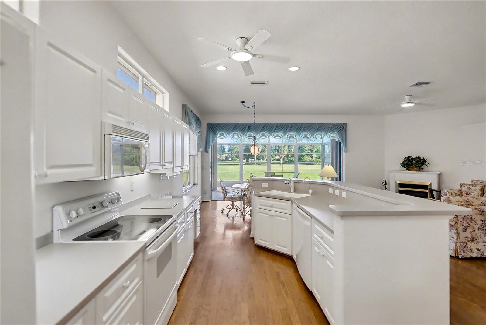 SEMINOLE LAKES PH 04 - Residential