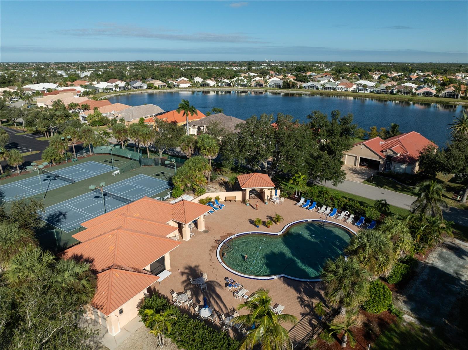 SEMINOLE LAKES PH 04 - Residential