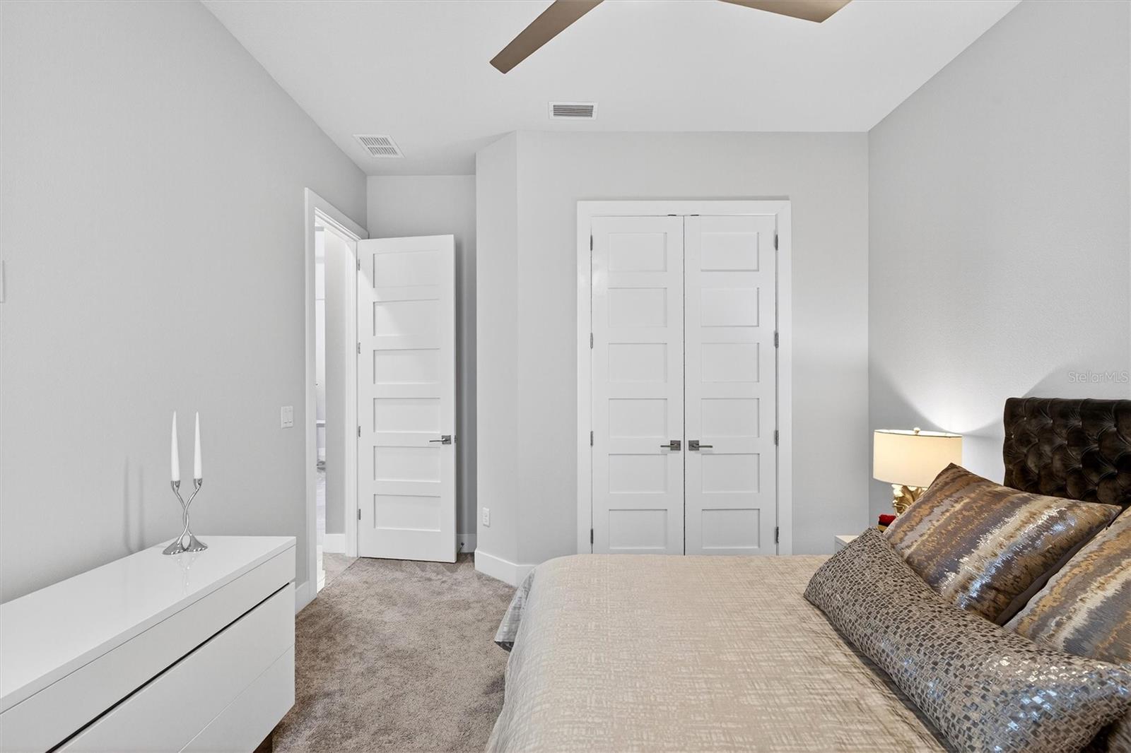 PLANTATION BAY SEC 2A-F UN 4 - Residential