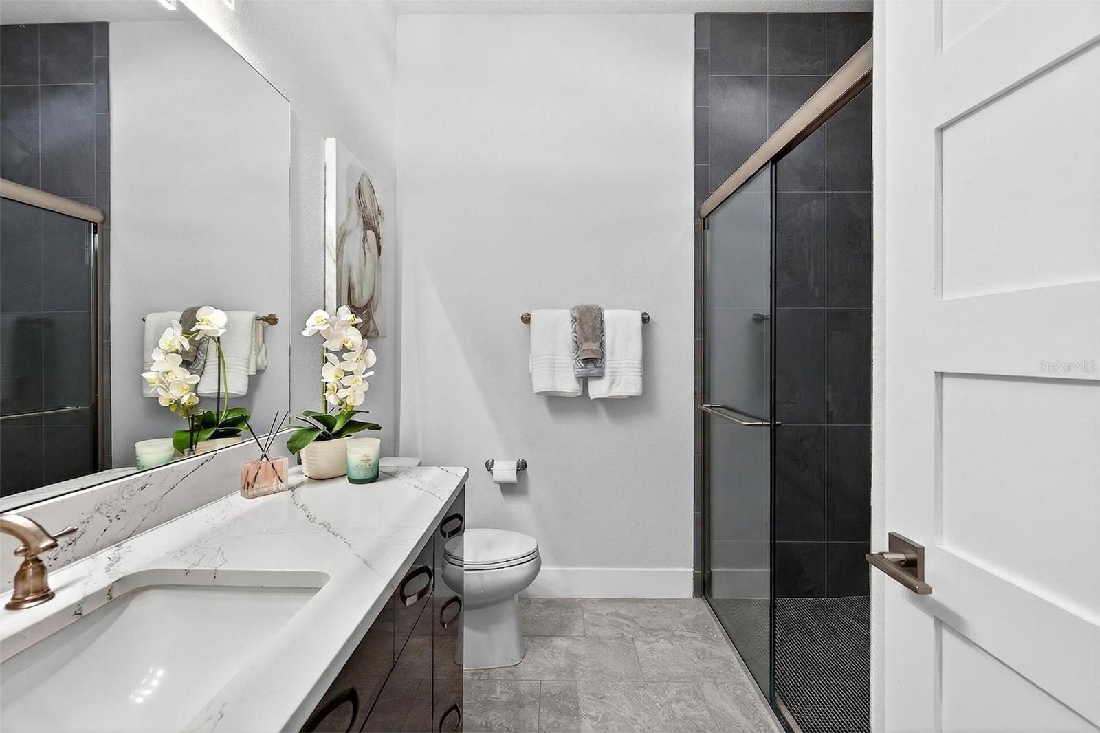 PLANTATION BAY SEC 2A-F UN 4 - Residential