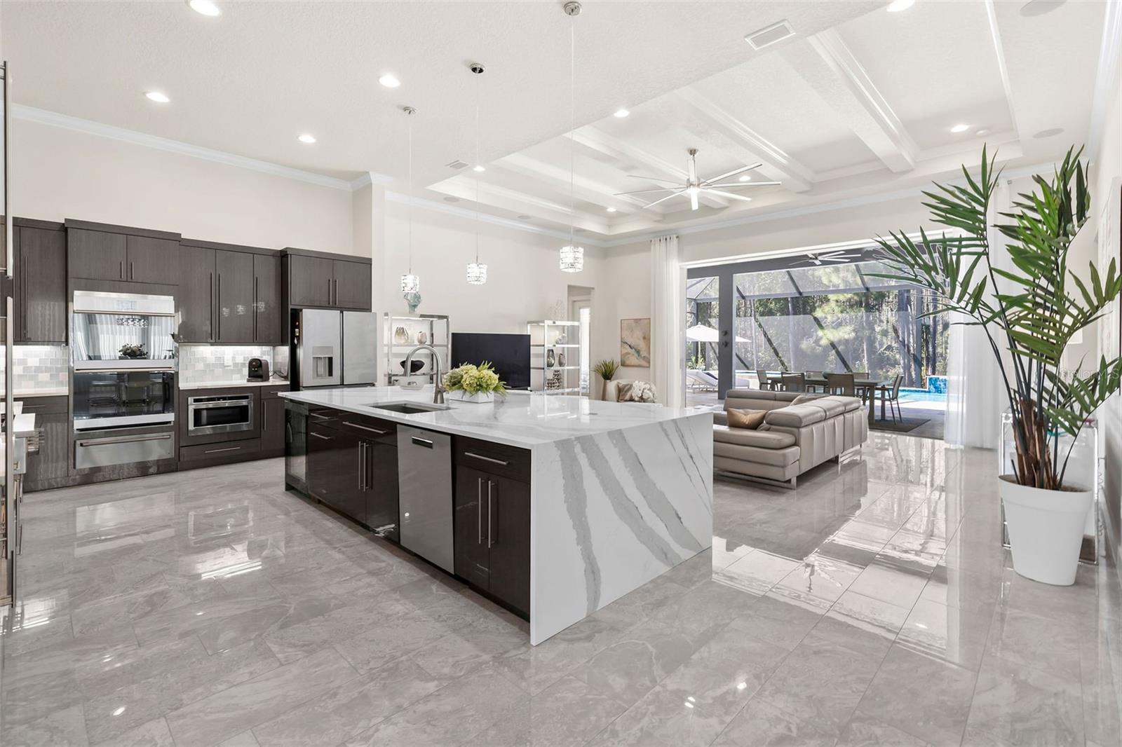 PLANTATION BAY SEC 2A-F UN 4 - Residential