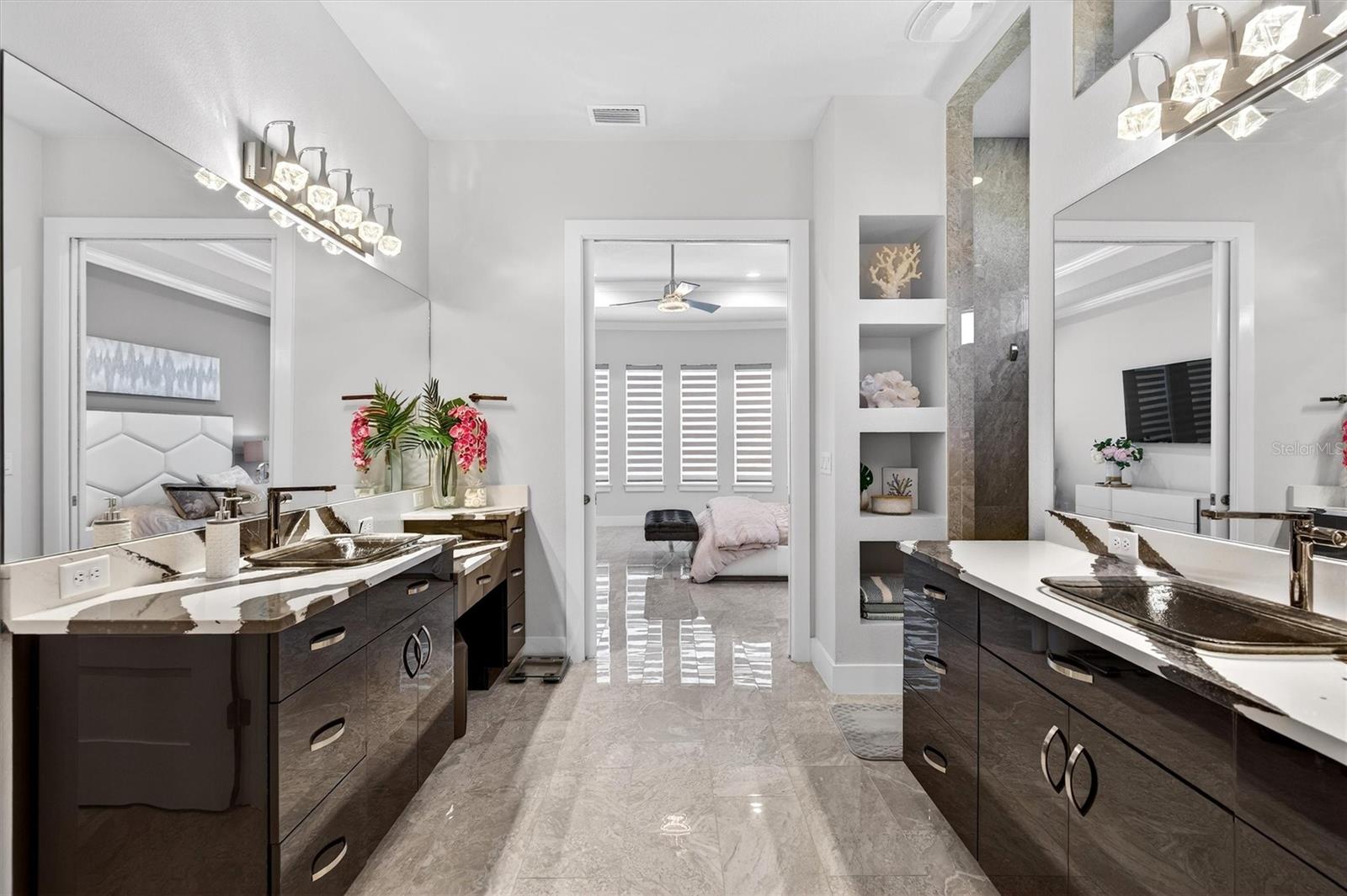 PLANTATION BAY SEC 2A-F UN 4 - Residential