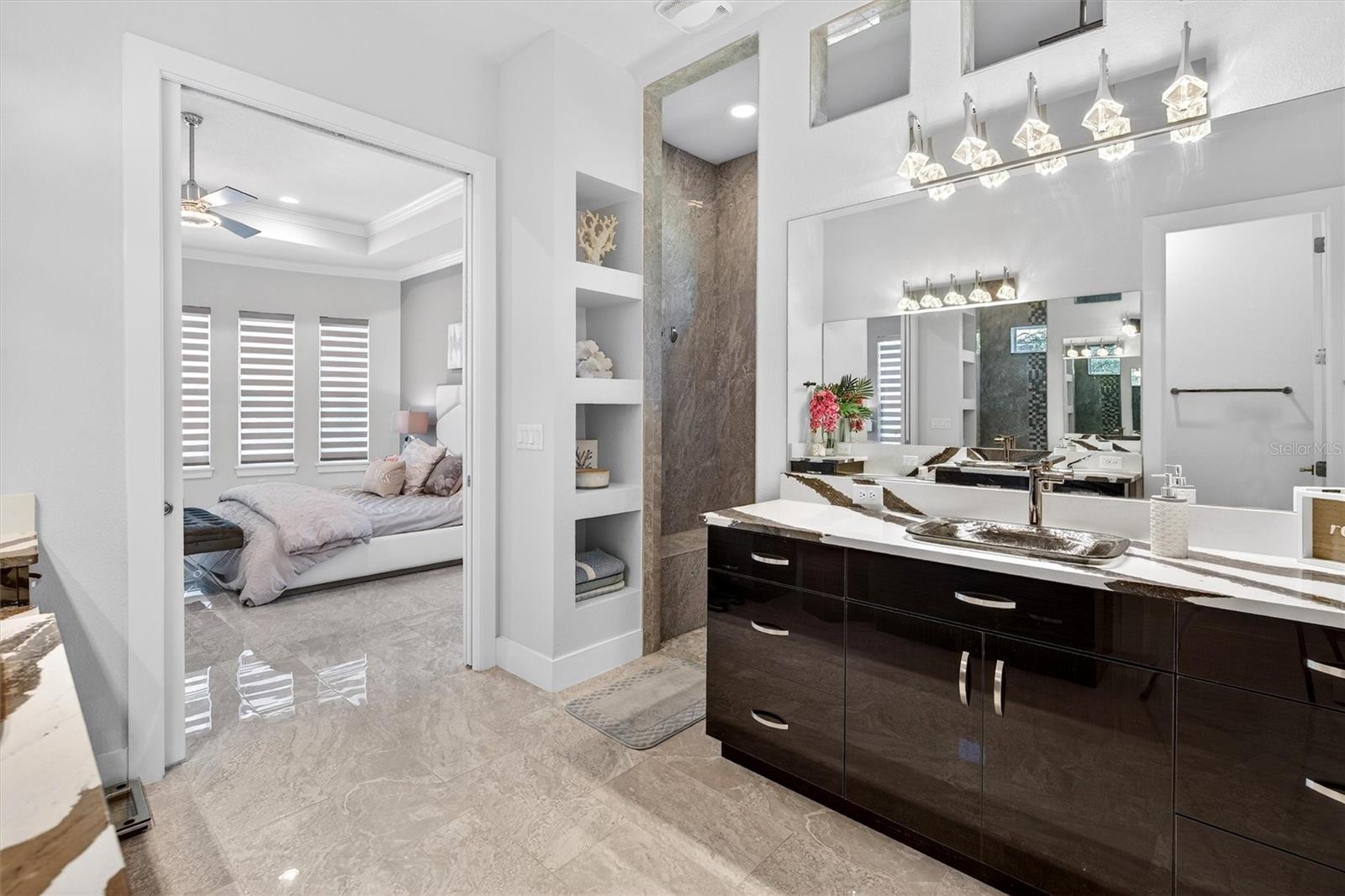 PLANTATION BAY SEC 2A-F UN 4 - Residential