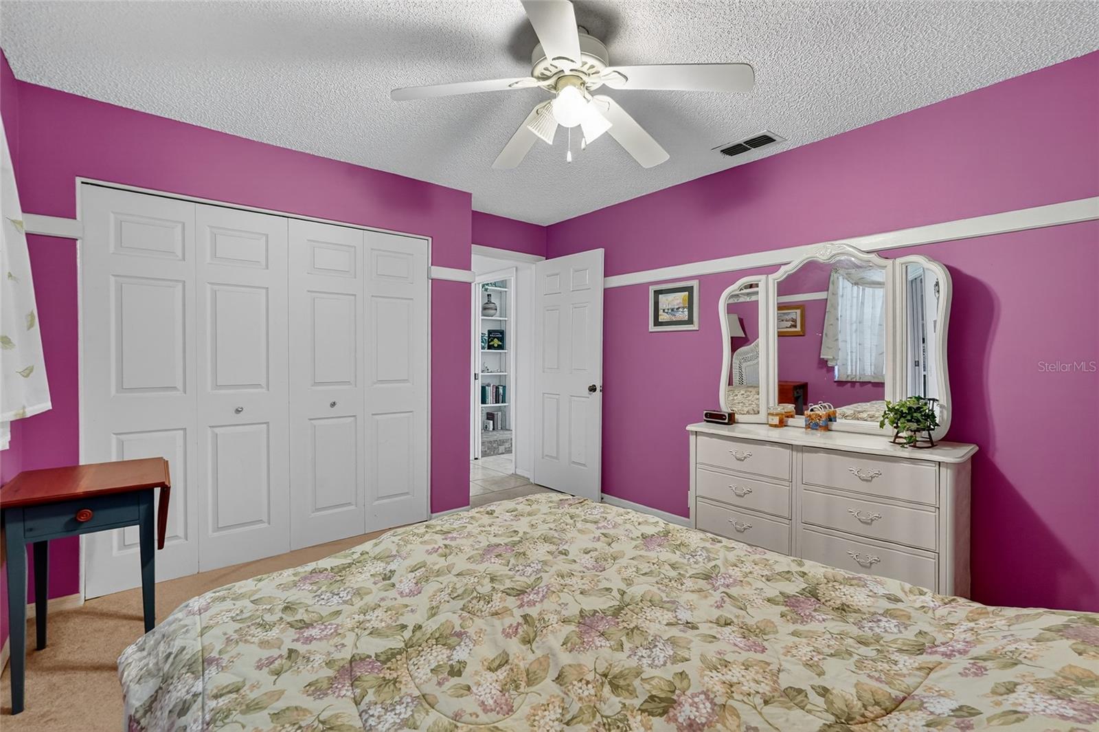 AMBLEWOOD GULF TRACE - Residential
