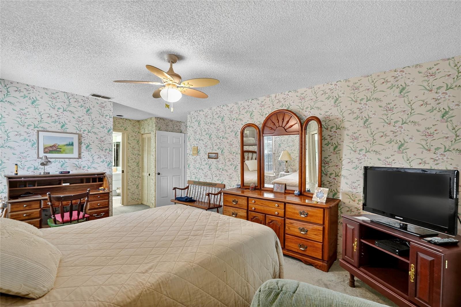 AMBLEWOOD GULF TRACE - Residential