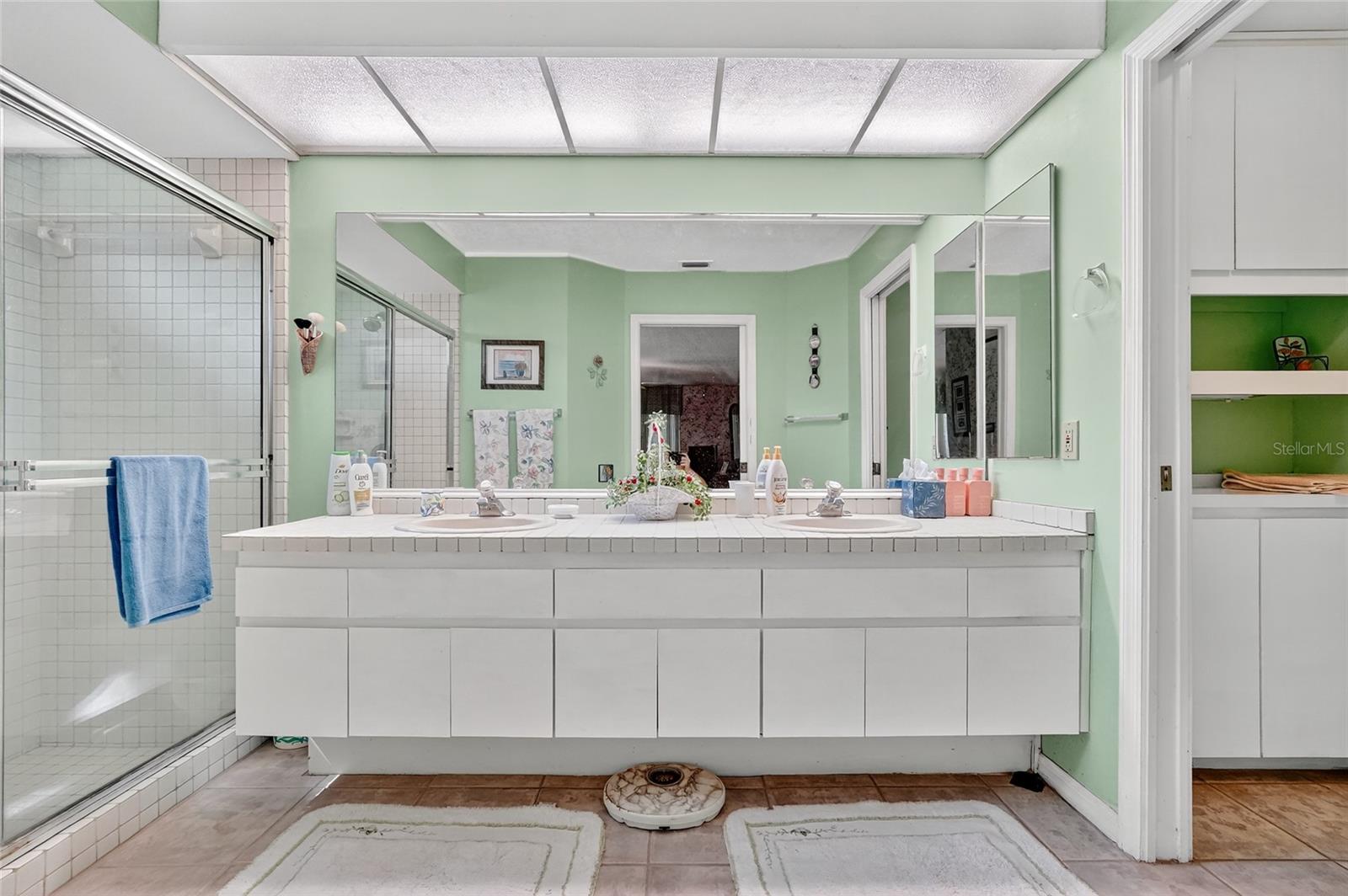 AMBLEWOOD GULF TRACE - Residential