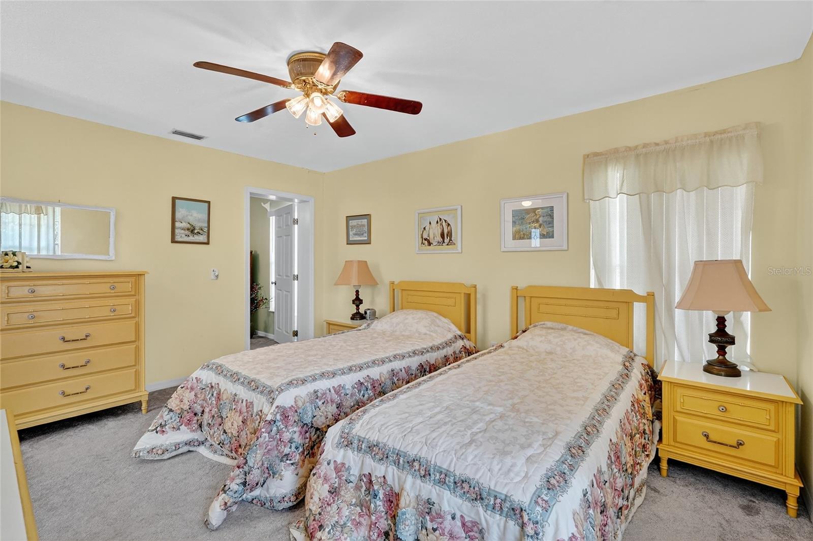 AMBLEWOOD GULF TRACE - Residential