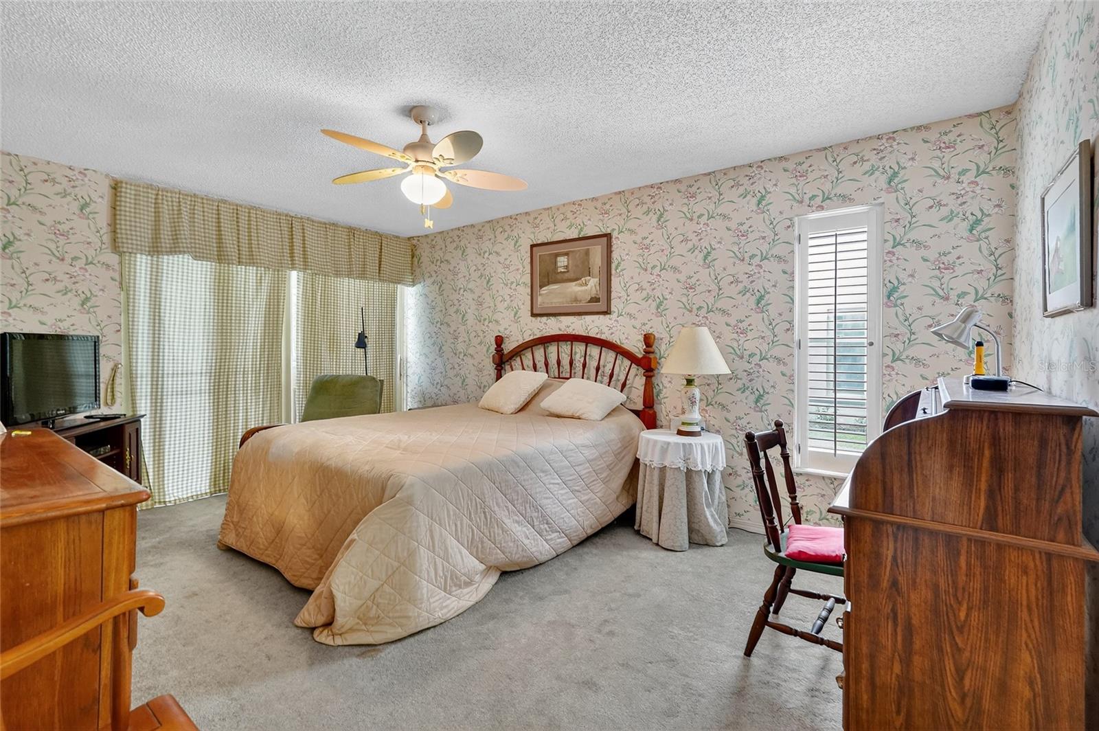 AMBLEWOOD GULF TRACE - Residential