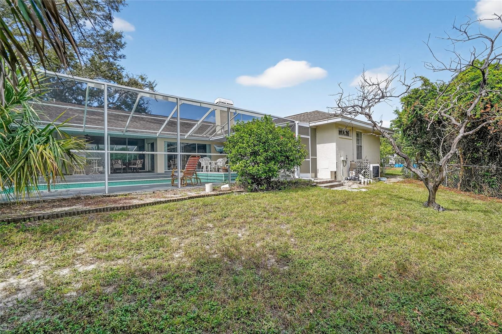 AMBLEWOOD GULF TRACE - Residential
