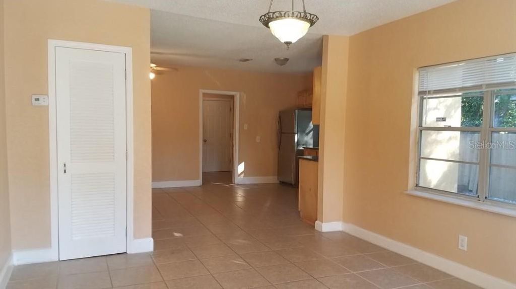 Photo of 2921 W Walnut Street, Tampa, FL 33607 (MLS # TB8474022)