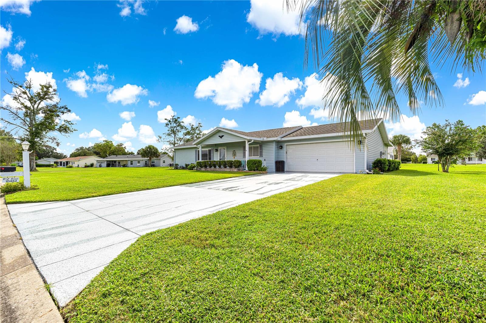 SPRUCE CREEK SOUTH - Residential