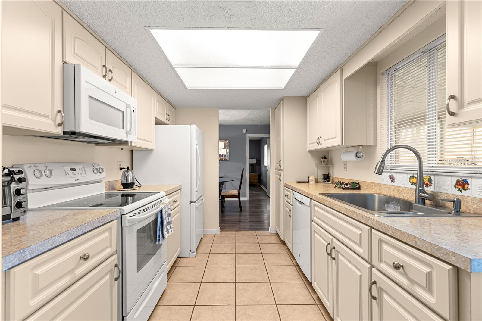 SPRUCE CREEK SOUTH - Residential