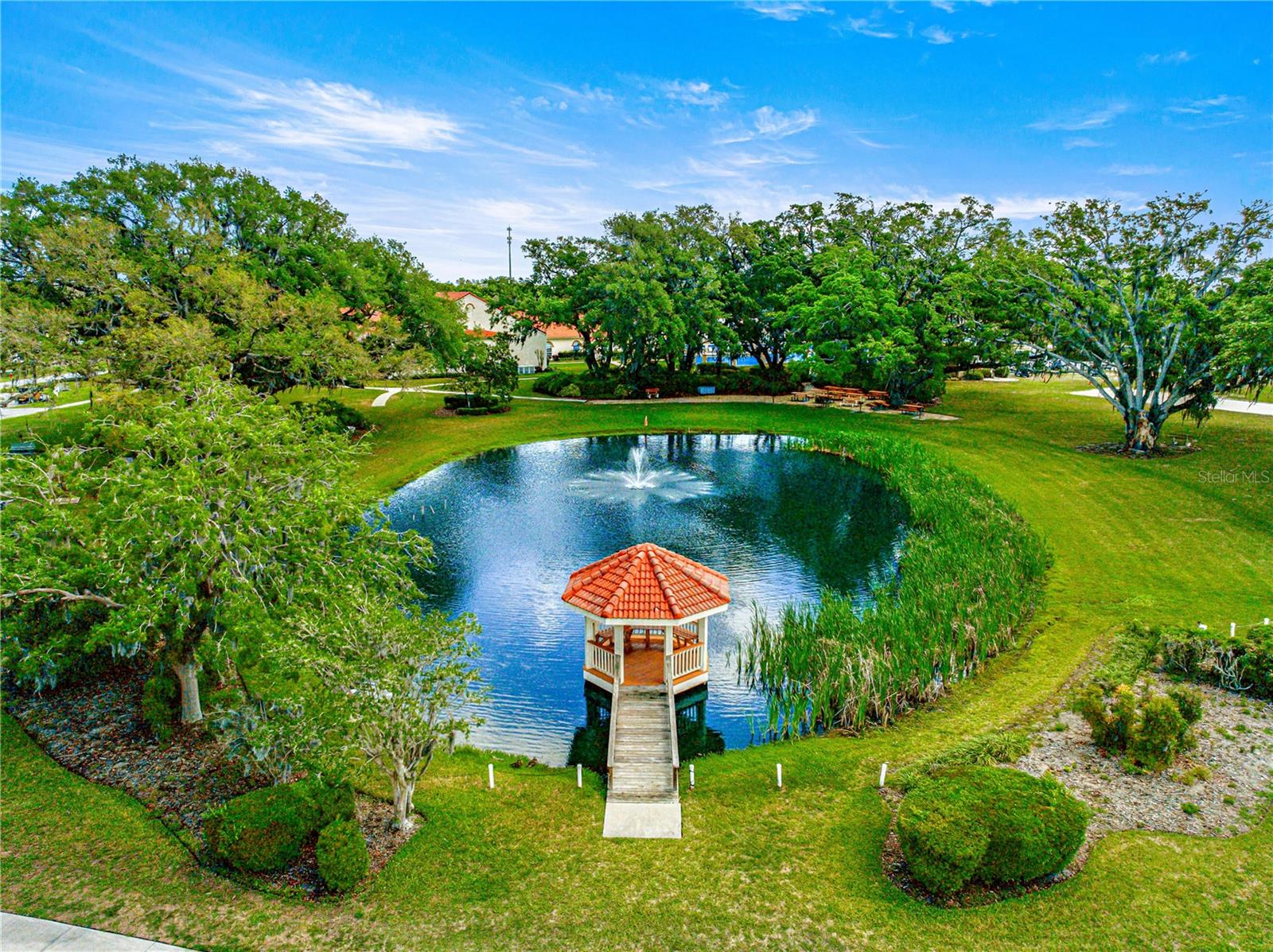 SPRUCE CREEK SOUTH - Residential