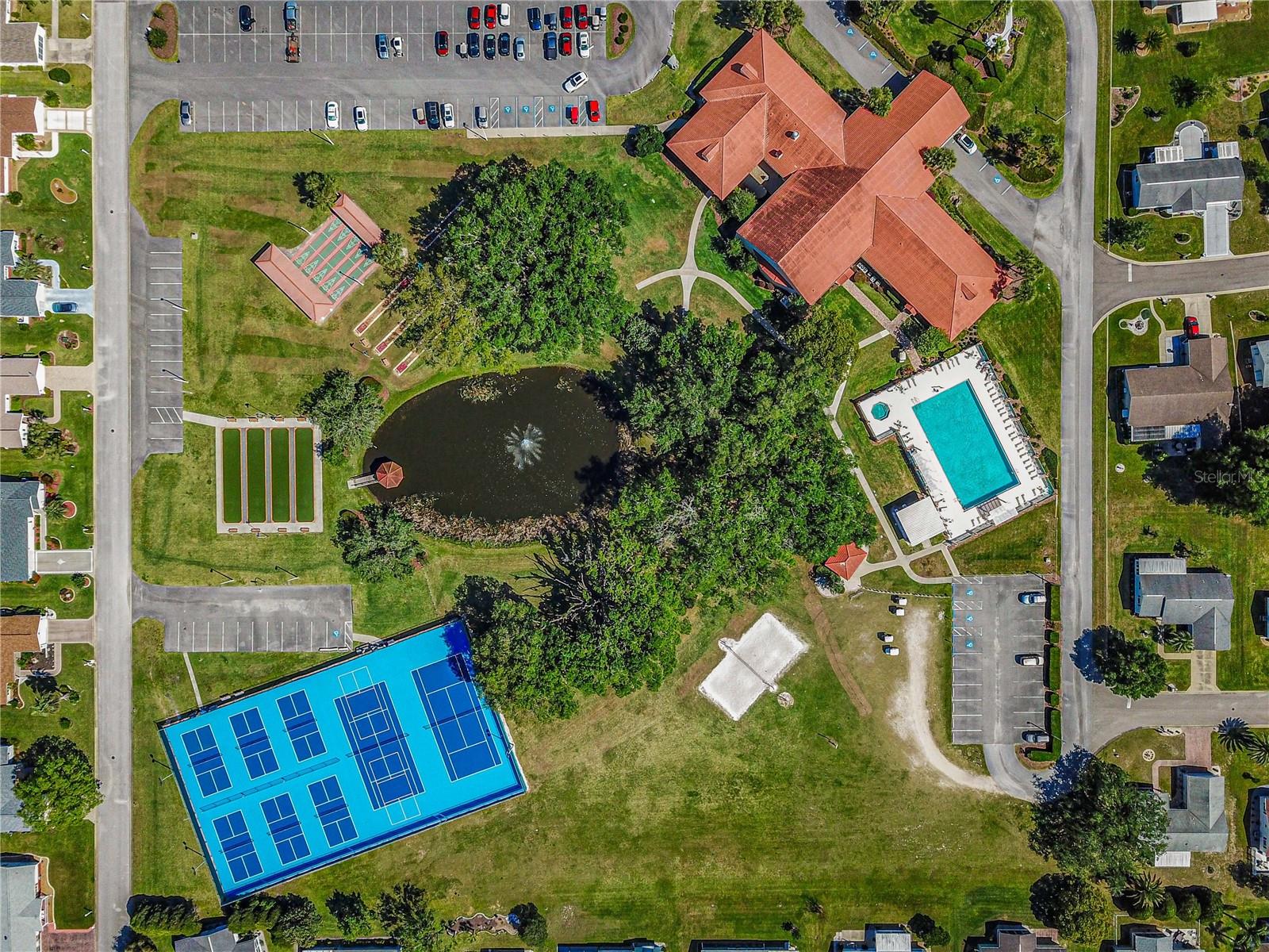 SPRUCE CREEK SOUTH - Residential