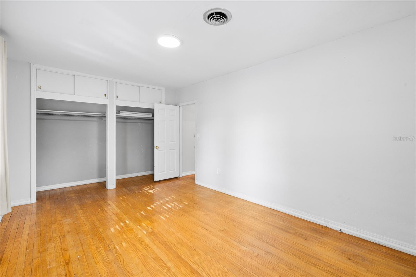 CONGRESS PARK - Residential