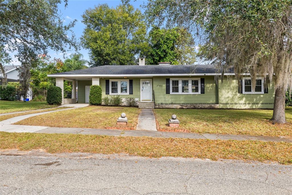 Photo of 37951 Coleman Avenue, Dade City, FL 33525 (MLS # TB8456662)