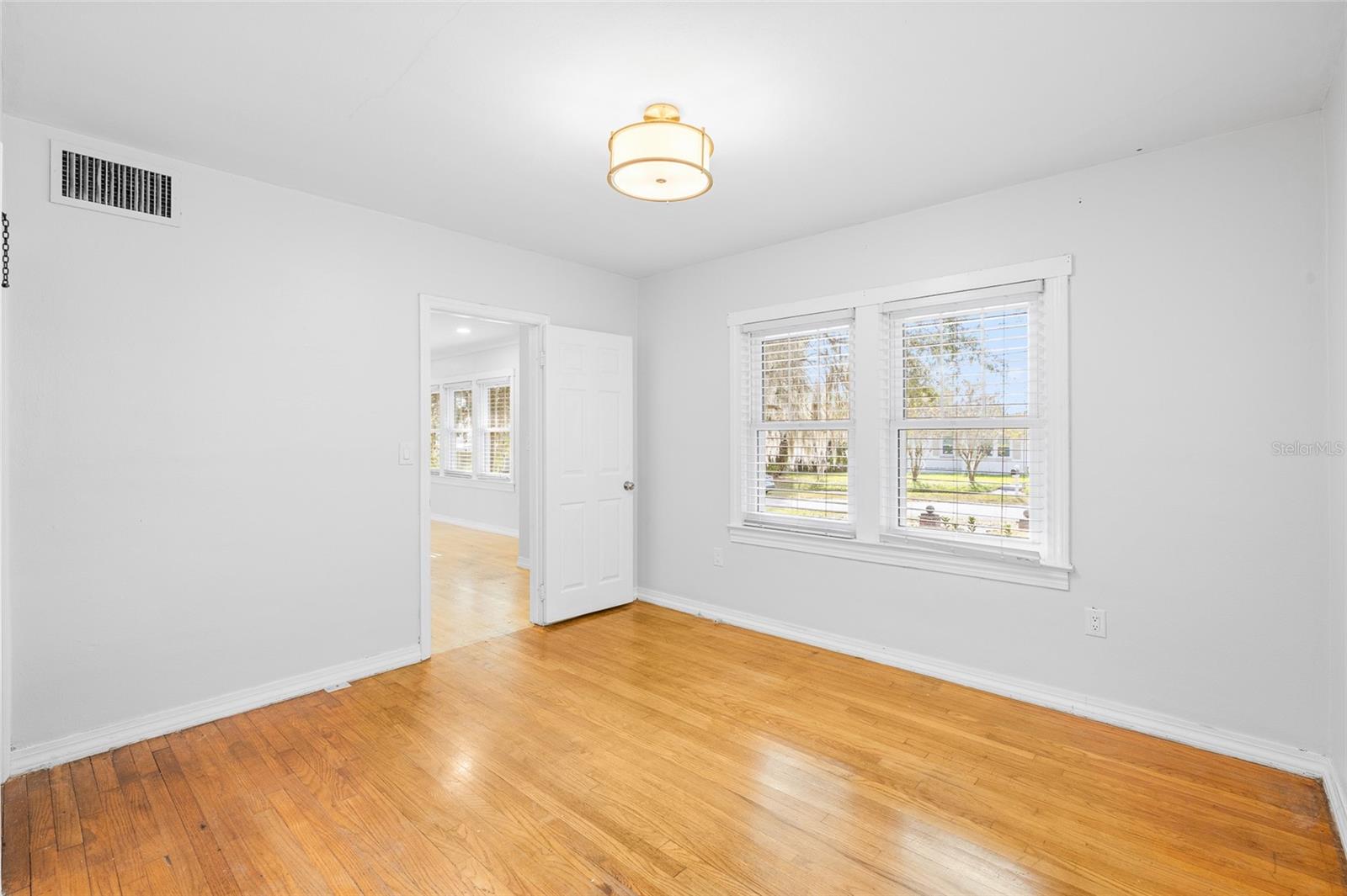 CONGRESS PARK - Residential