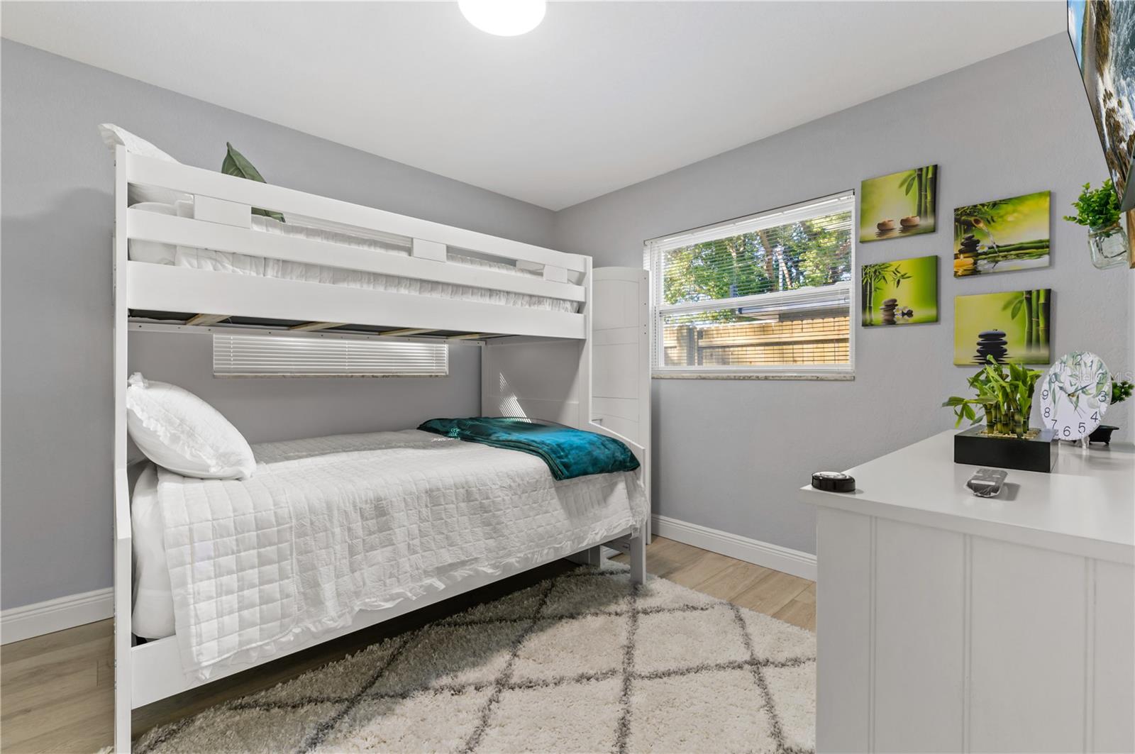 KEENE GROVES - Residential