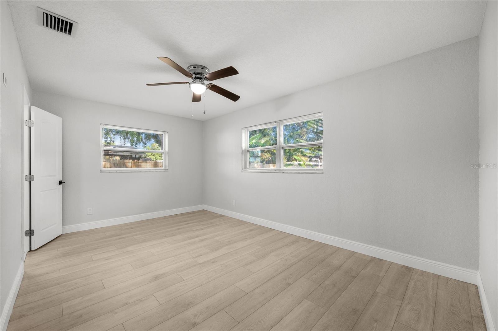 KEENE GROVES - Residential