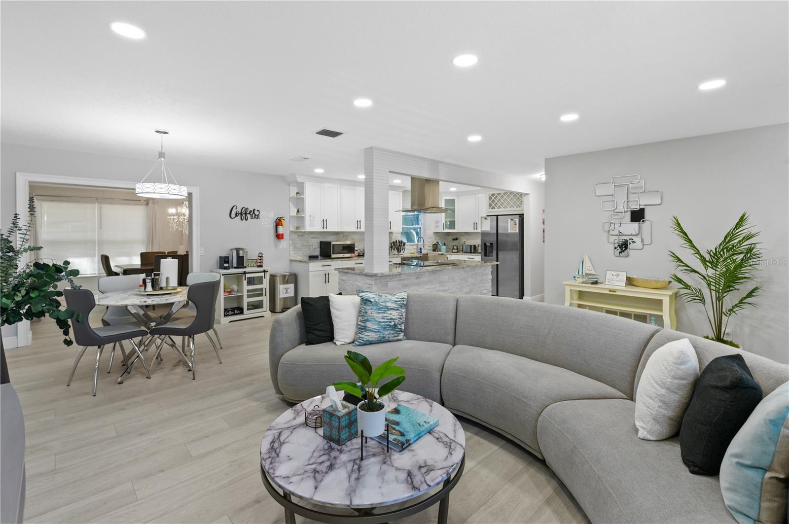 KEENE GROVES - Residential