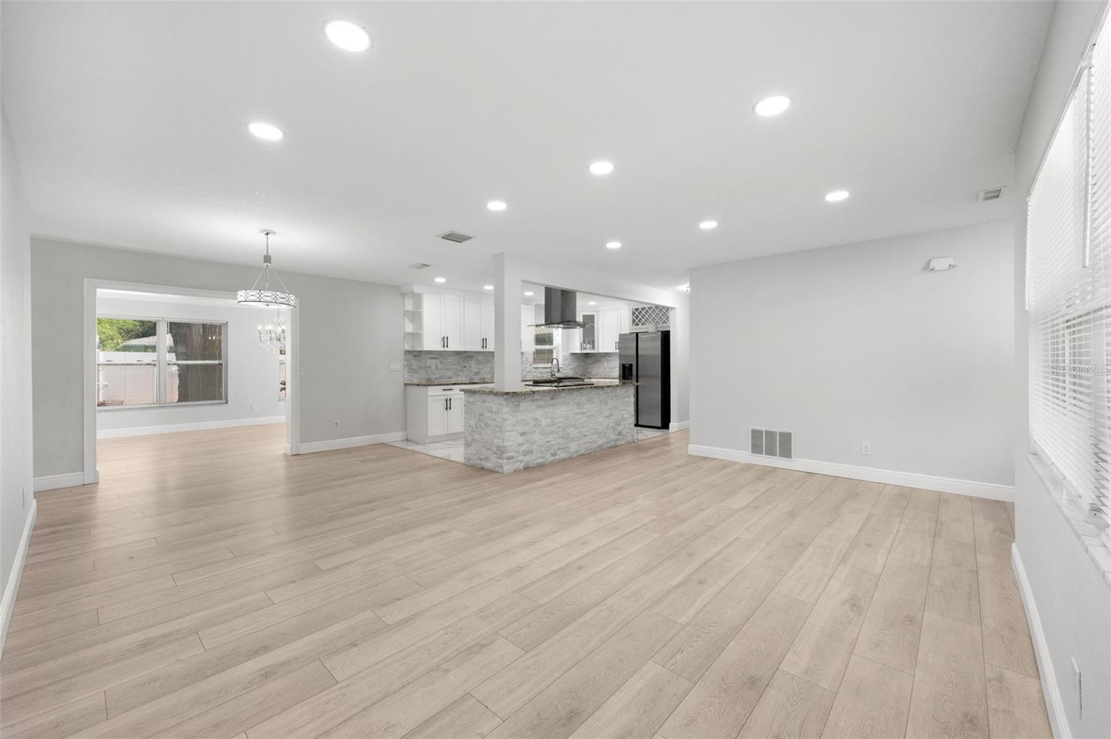 KEENE GROVES - Residential