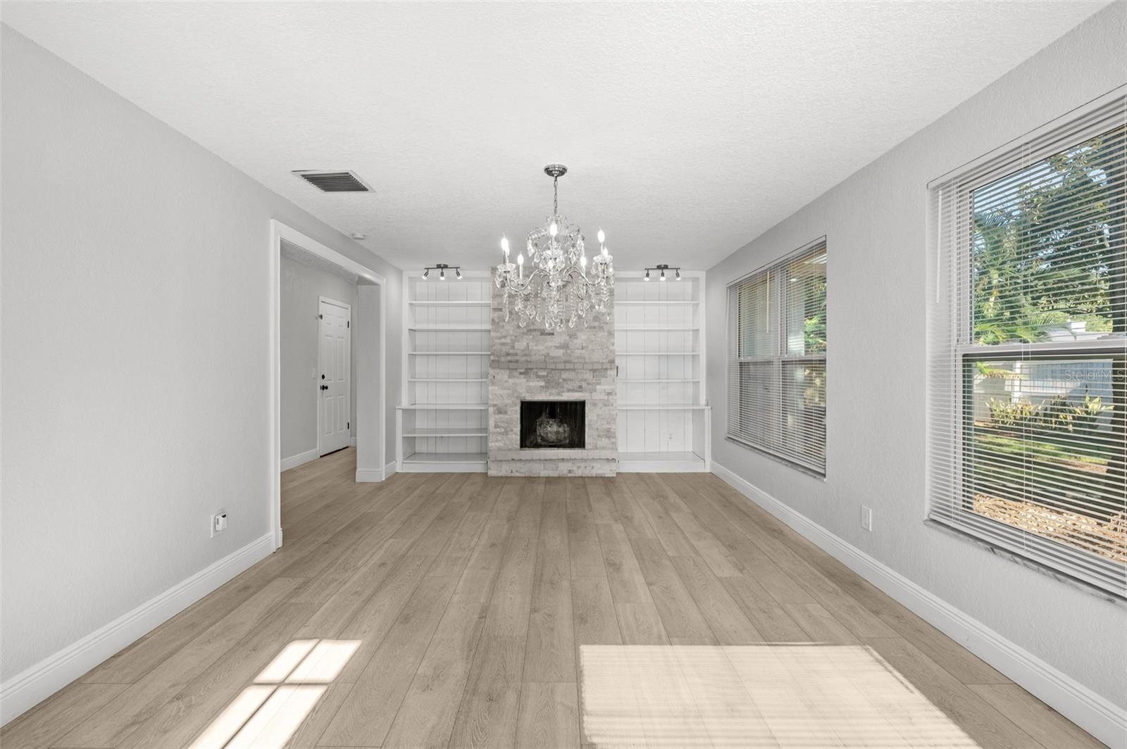 KEENE GROVES - Residential