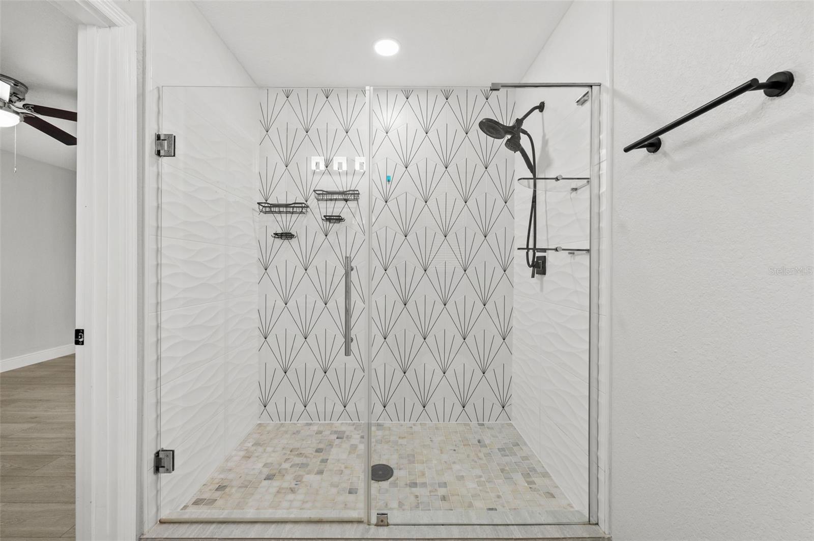 KEENE GROVES - Residential