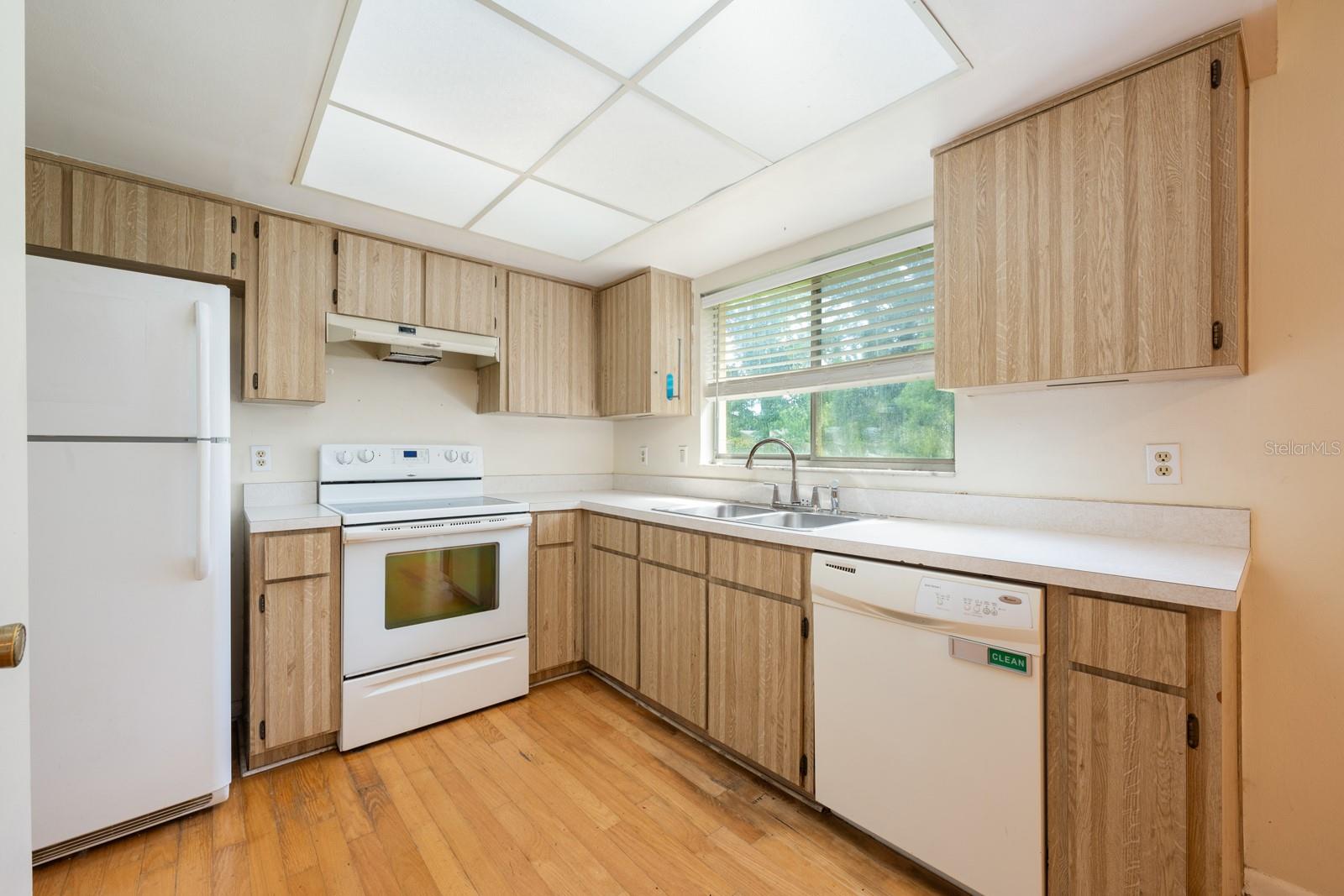 1011 ROYALTON ROAD
