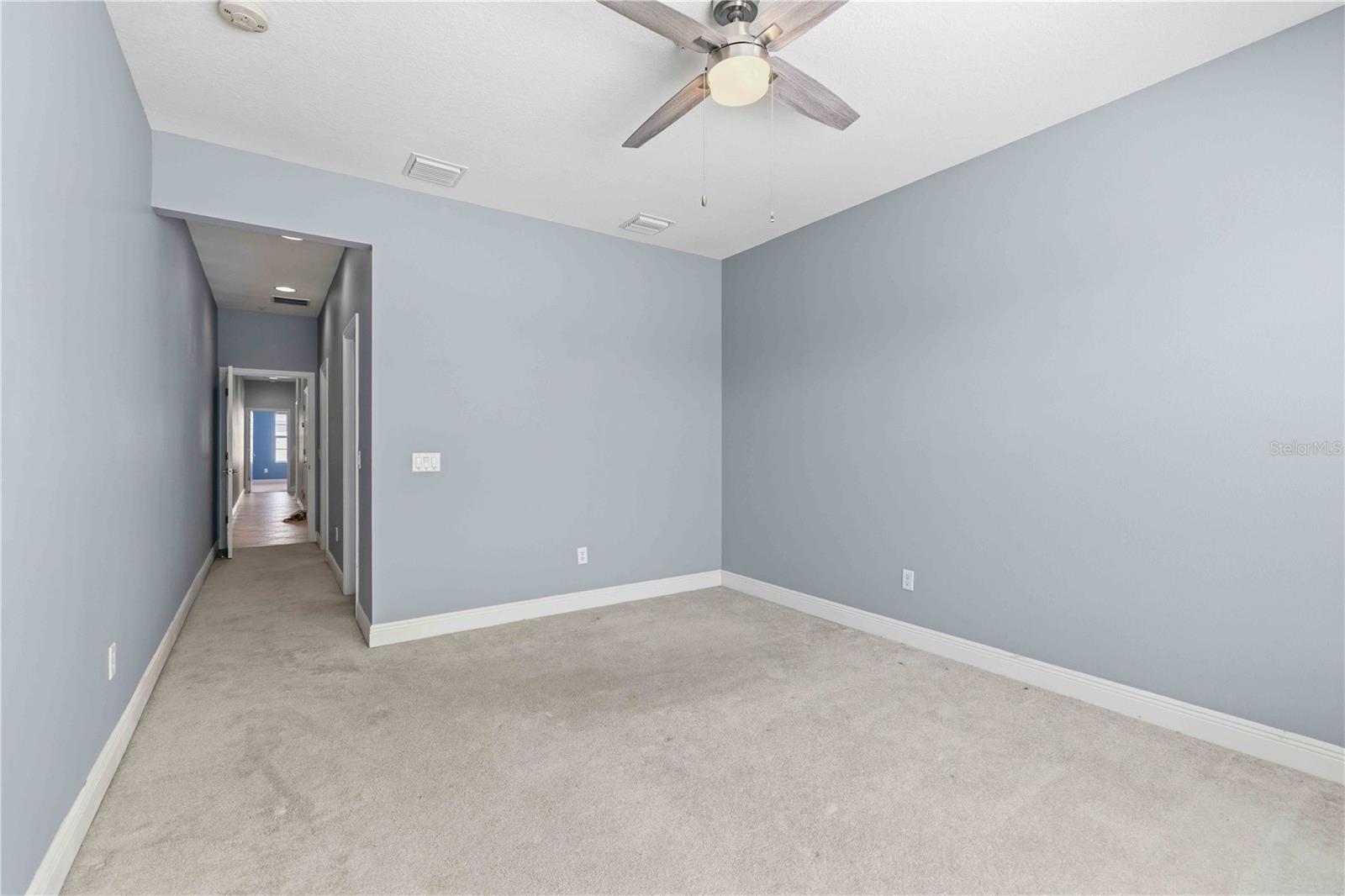 PALMA SOLA TRACE - Residential