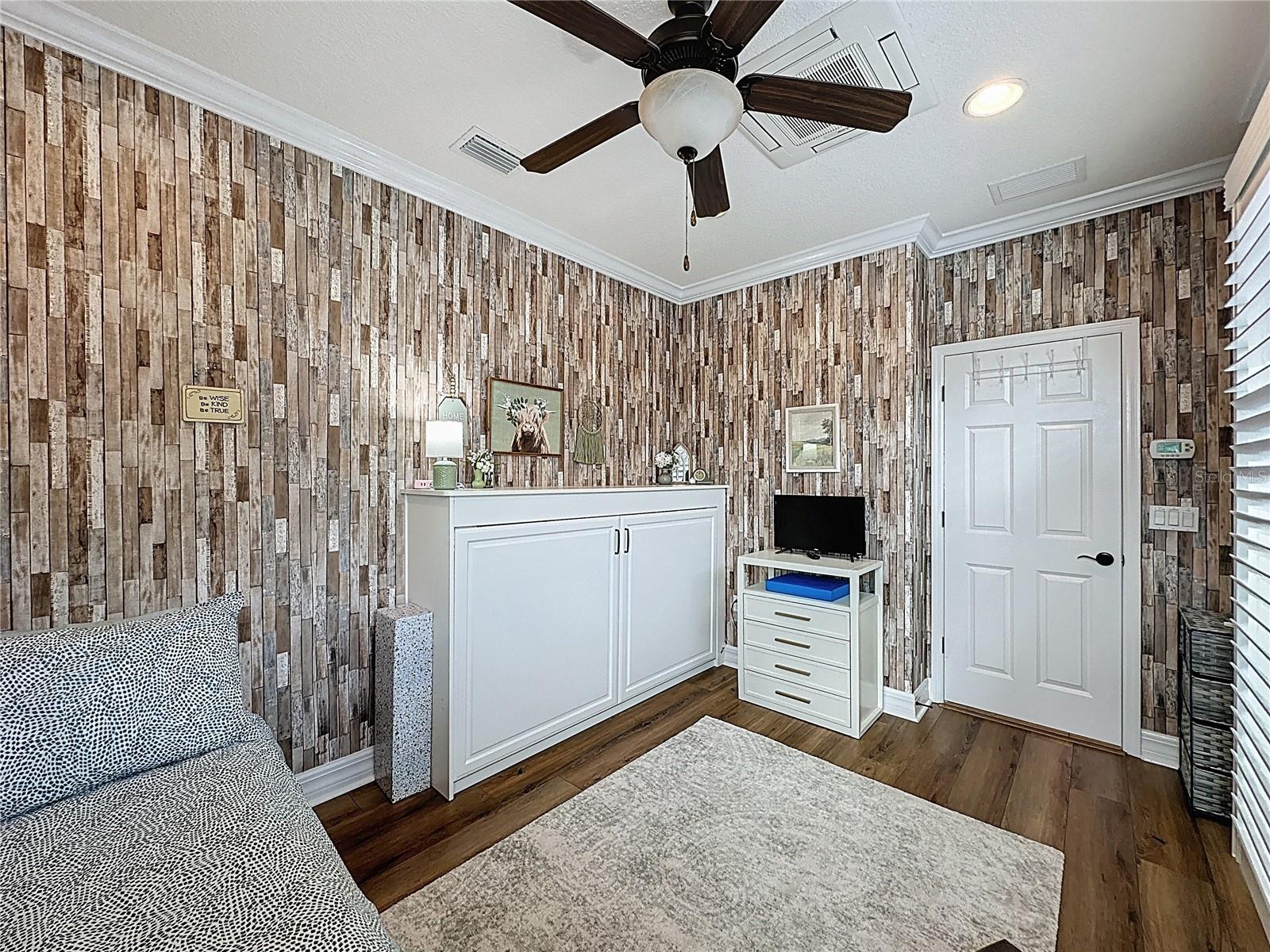 CASCADES OF GROVELAND (TRILOGY) - Residential