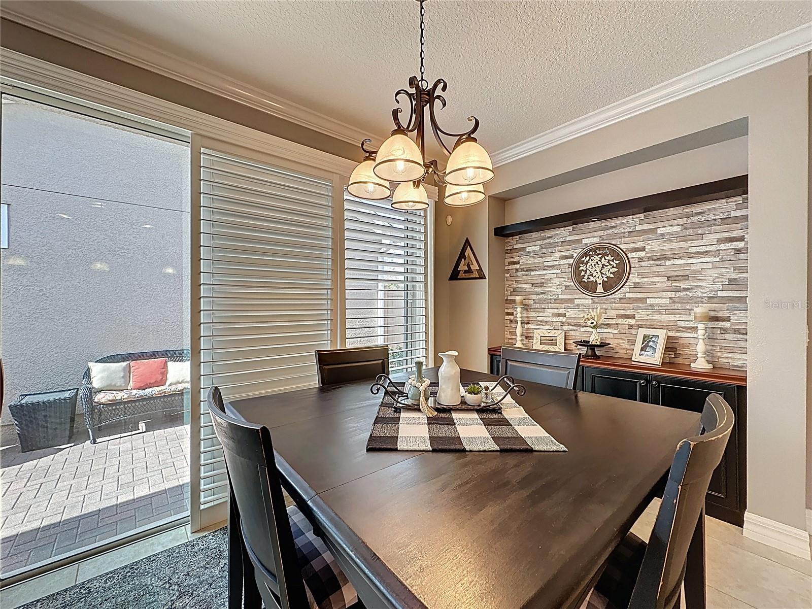 CASCADES OF GROVELAND (TRILOGY) - Residential