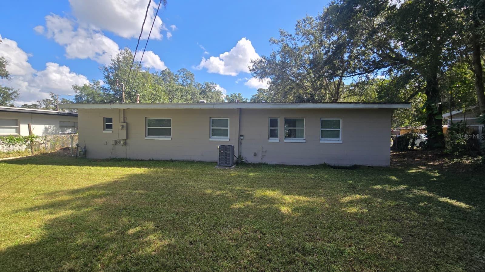 WESTSIDE MANOR SEC 03 - Residential