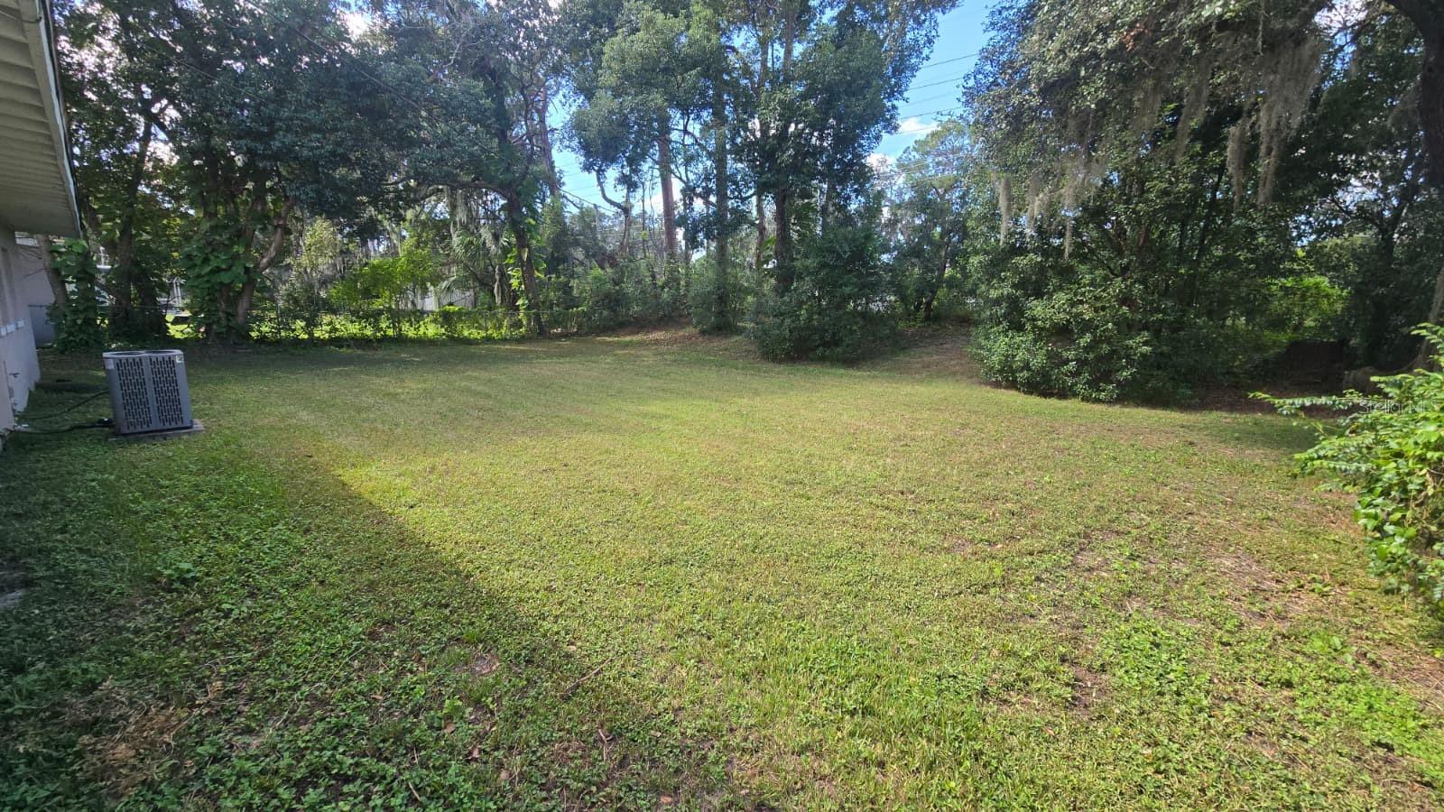 WESTSIDE MANOR SEC 03 - Residential