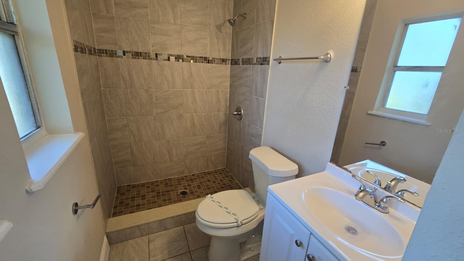 WESTSIDE MANOR SEC 03 - Residential