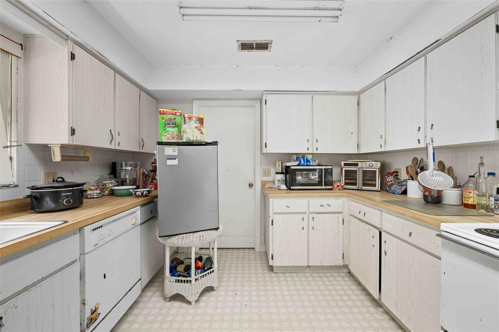 LAKEWOOD - Residential