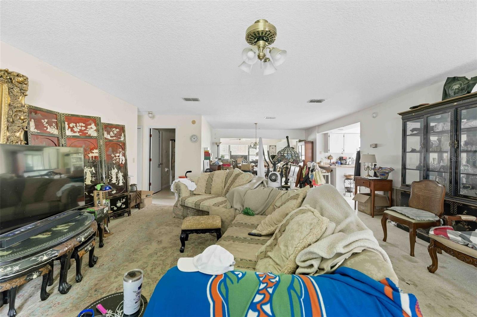 LAKEWOOD - Residential