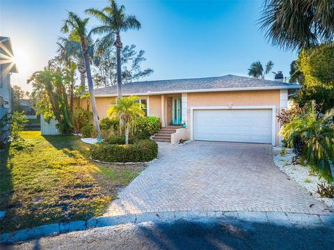 A home in LARGO