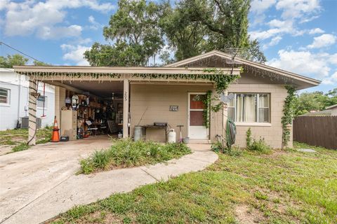 Photo of 205 W Division Street, Deland, FL 32720 (MLS # O6313114) Photo of 205 W Division Street, Deland, FL 32720 (MLS # O6313114)