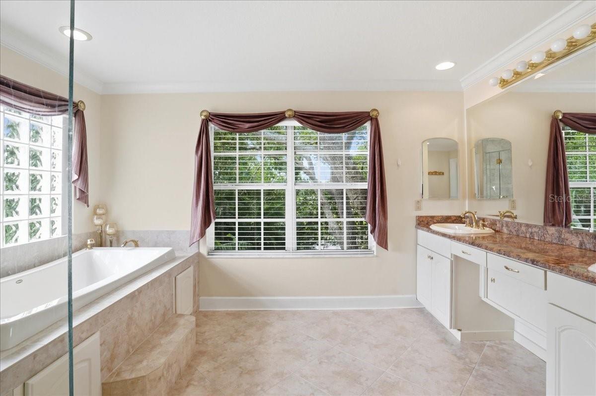 PLACIDO BAYOU - Residential