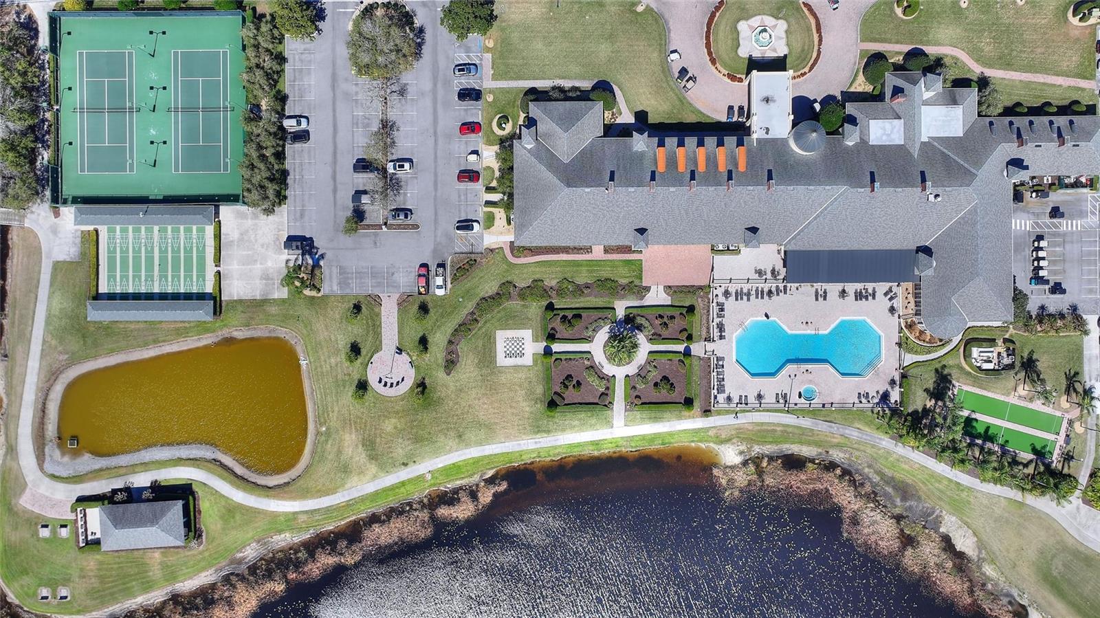 LAKE ASHTON GOLF CLUB PHASE VI - Residential