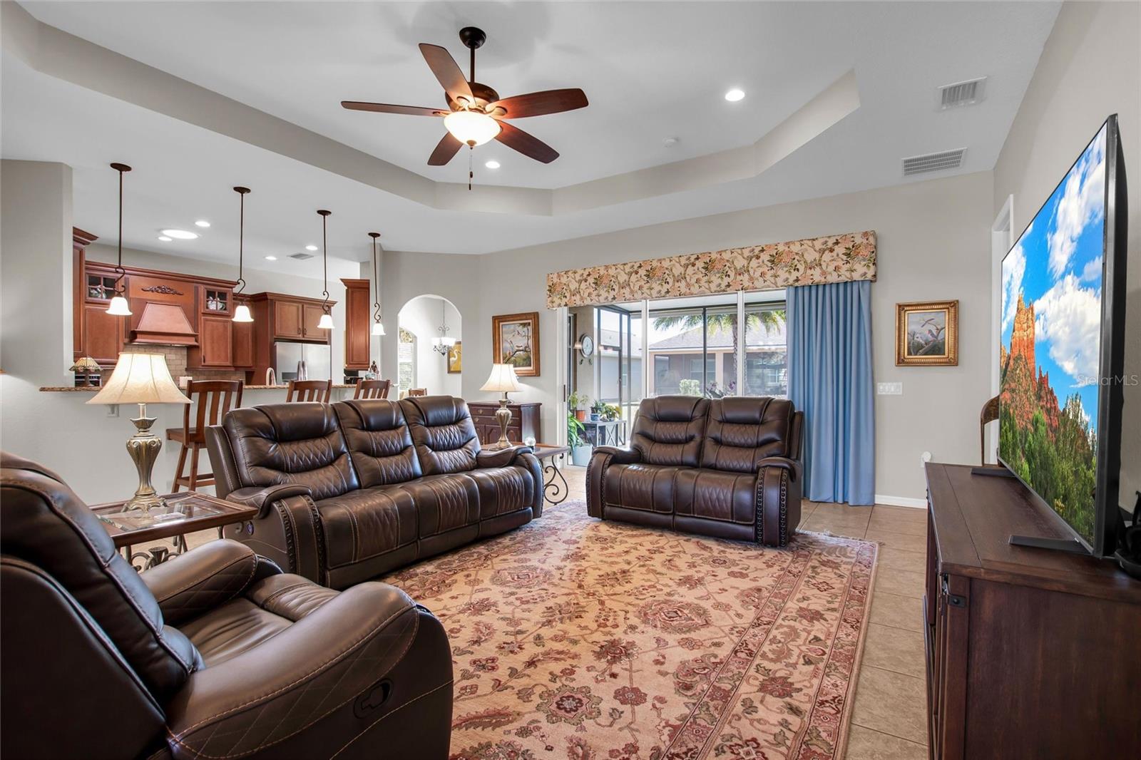 LAKE ASHTON GOLF CLUB PHASE VI - Residential