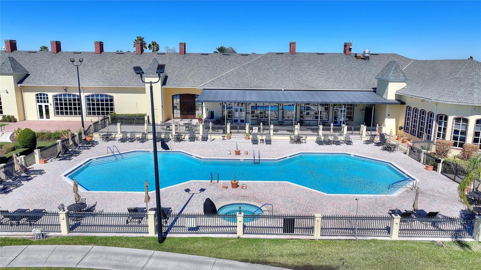 LAKE ASHTON GOLF CLUB PHASE VI - Residential