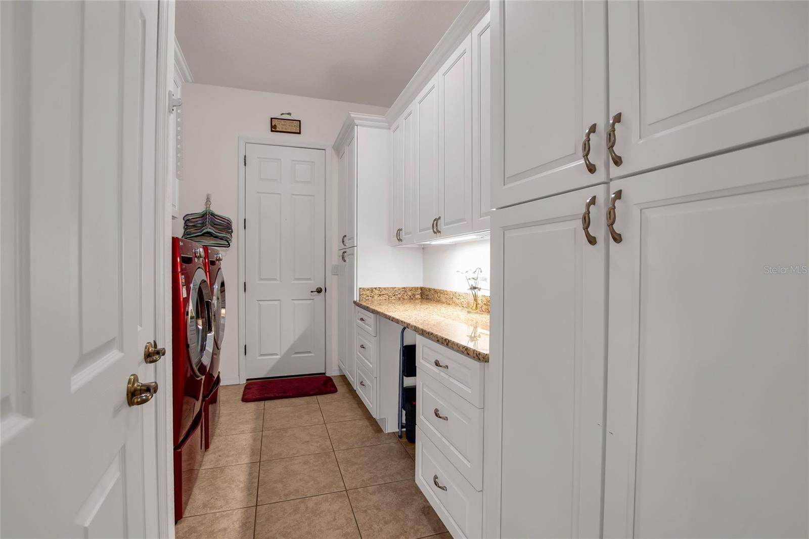 LAKE ASHTON GOLF CLUB PHASE VI - Residential