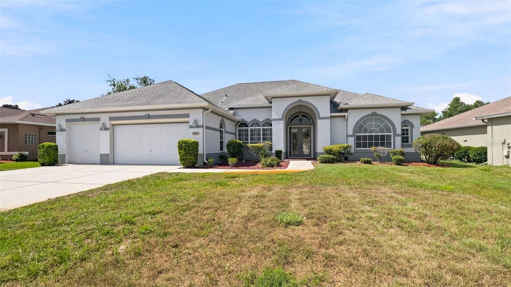 Photo of 8722 Mississippi Run, Weeki Wachee, FL 34613 (MLS # O6424358)