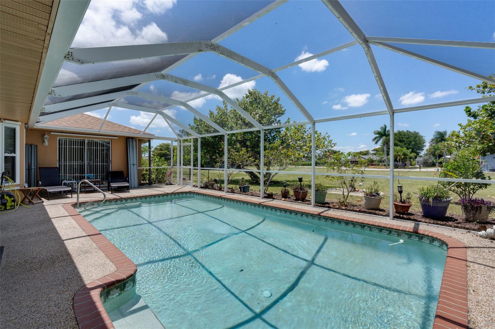 PUNTA GORDA ISLES SEC 18 - Residential