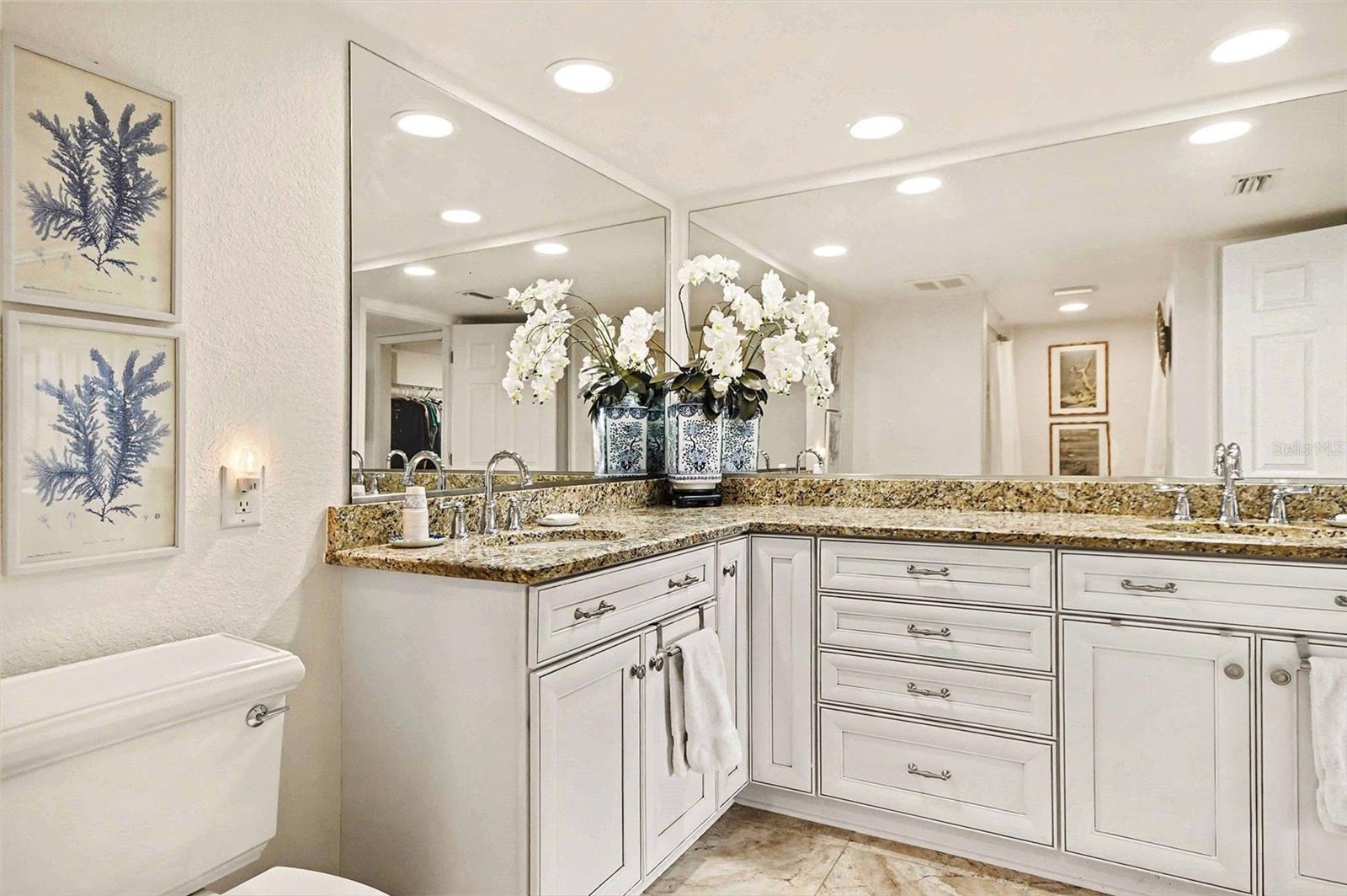 BANYAN POINT PH 02 - Residential