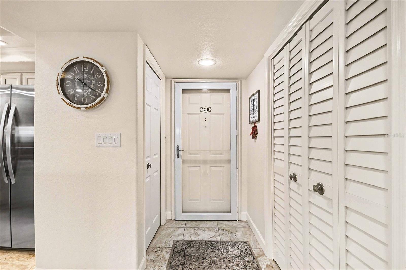 BANYAN POINT PH 02 - Residential