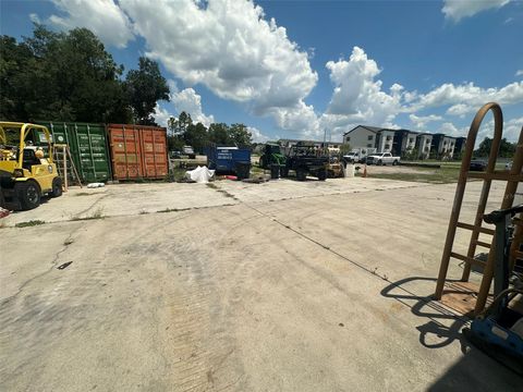 Tiny photo for 10988 SW 94th Court, Ocala, FL 34481 (MLS # OM706691)