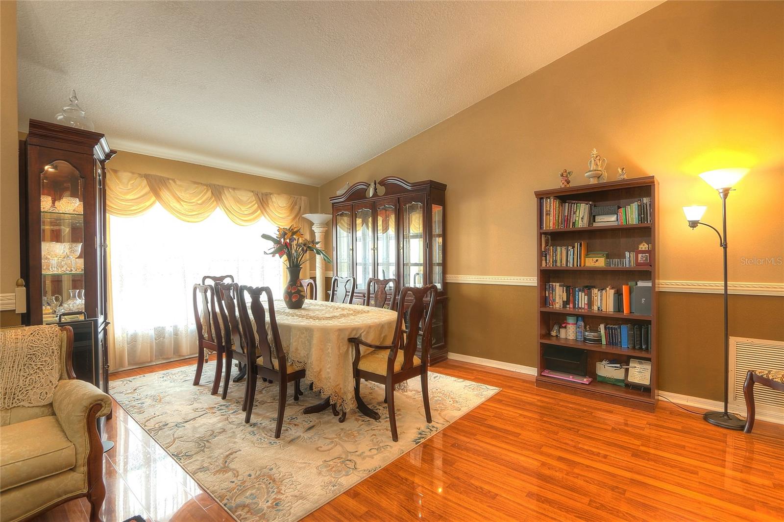 RANDOM OAKS PH I - Residential