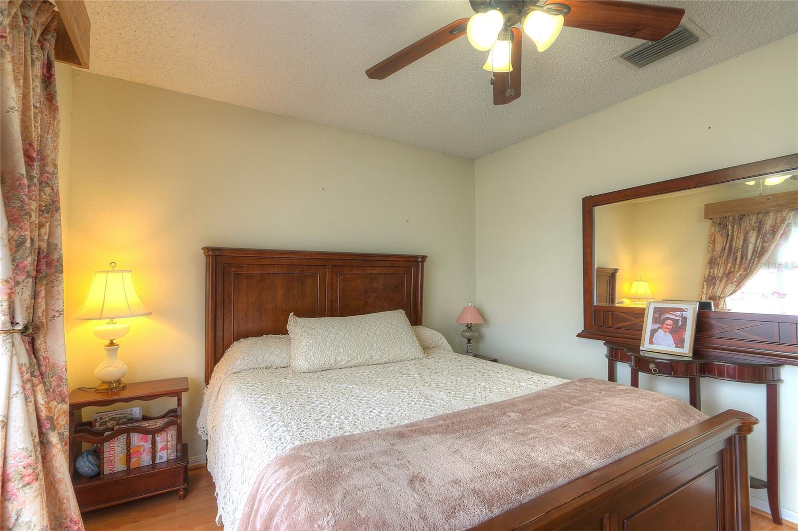 RANDOM OAKS PH I - Residential